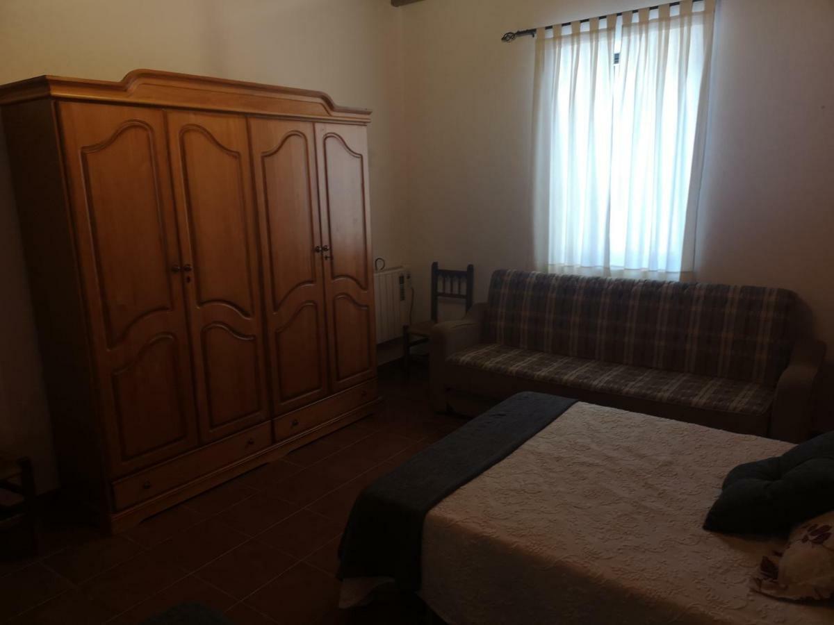 كثل دي لا سييرا Casa Rural La Dehesilla المظهر الخارجي الصورة